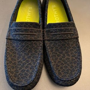 Rothys Driver in Chocolate Spot!